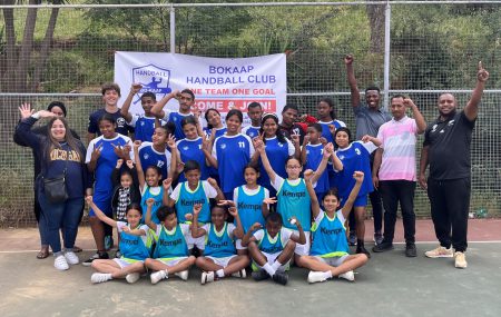 With the start of the Christmas season, our former volunteer Philipp launched a fundraising campaign for the Bo-Kaap Handball Club with the aim of helping the players to live out their sport. Our new Adopt-A-Club project makes exactly that possible. This gives you the opportunity to support a specific local club with your donation and […]