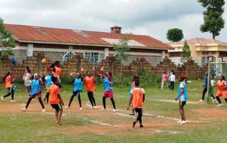 It started as a spark of an idea — a belief that sports could transform lives. This vision took root in Nkubu, Kenya, where PLAY HANDBALL recently wrapped up a vibrant three-month pilot project. From September to December 2024, this initiative brought together students, teachers, and the community, proving that handball is more than just […]